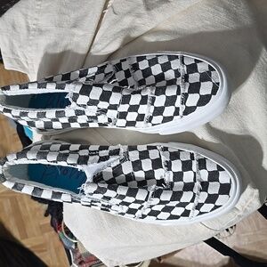 Brand new Cute blowfish slip on shoes